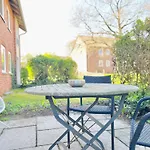 Kleine Lotta Mit Terrasse *