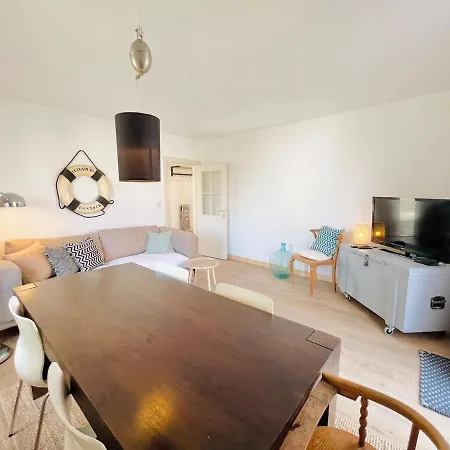 Kleine Lotta Mit Terrasse