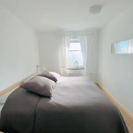 公寓 Kleine Lotta Mit Terrasse