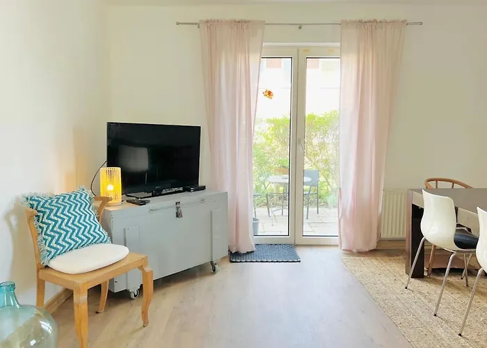 Kleine Lotta Mit Terrasse